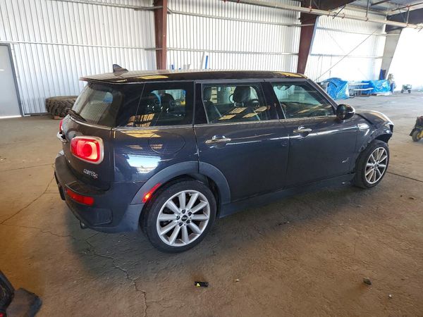 2017 MINI COOPER