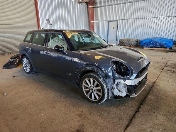 2017 MINI COOPER