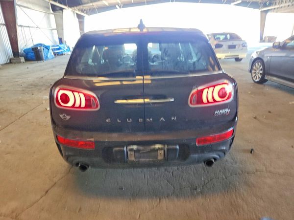 2017 MINI COOPER