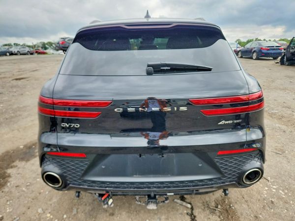 2024 GENESIS GV70