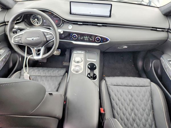 2024 GENESIS GV70