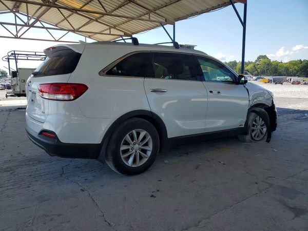 2016 KIA SORENTO L / LX