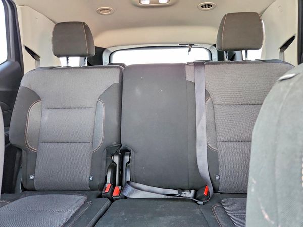 2019 CHEVROLET TRAVERSE LS
