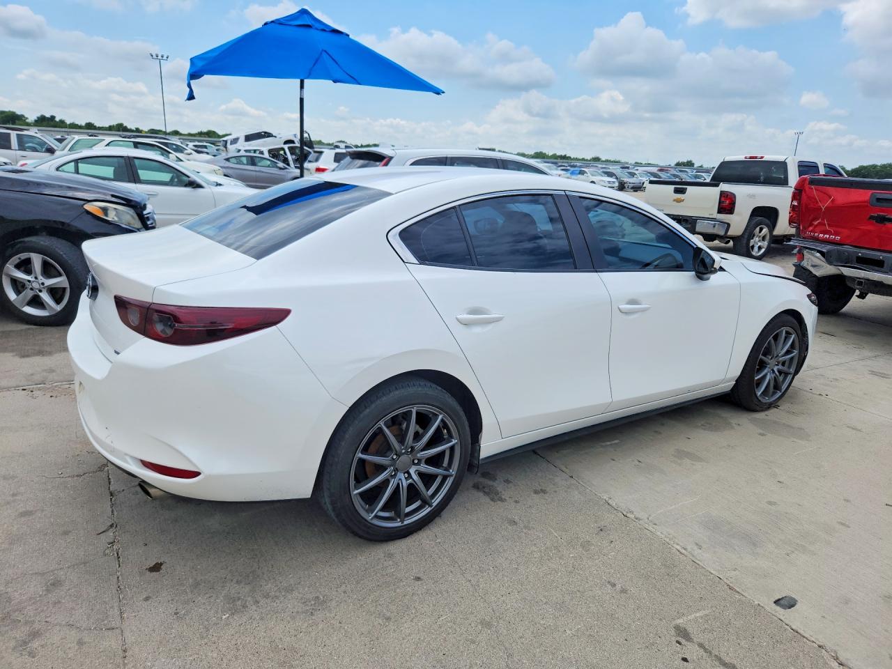 2019 MAZDA 3