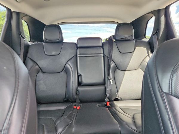 2019 JEEP CHEROKEE LIMITED FWD
