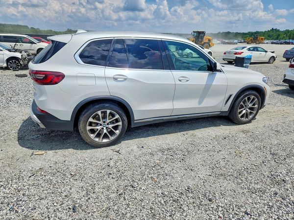 2021 BMW X5 sDrive40i
