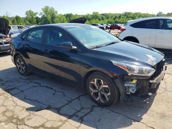 2020 KIA FORTE FE, LXS