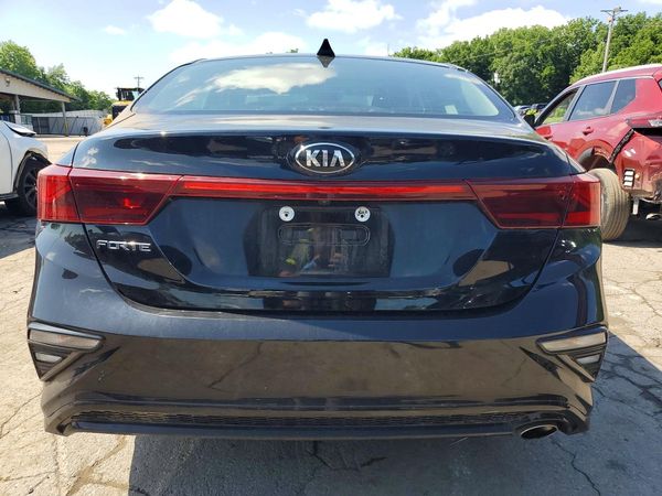 2020 KIA FORTE FE, LXS