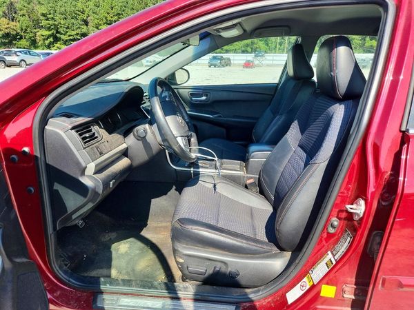 2015 TOYOTA CAMRY