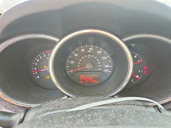2013 KIA SORENTO Base / LX