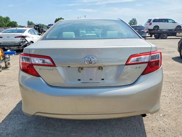 2013 TOYOTA CAMRY