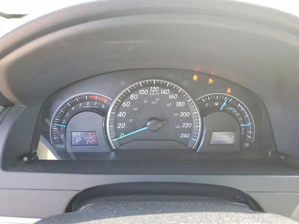 2013 TOYOTA CAMRY