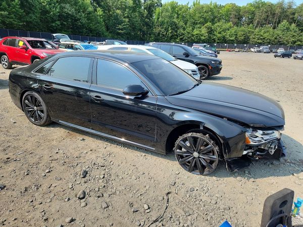 2017 AUDI A8