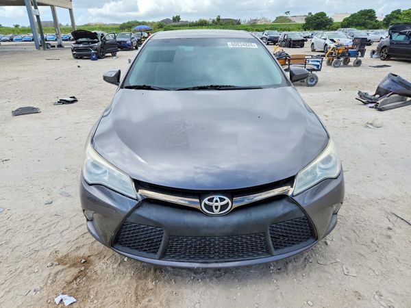 2017 TOYOTA CAMRY