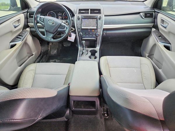 2017 TOYOTA CAMRY