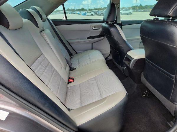 2017 TOYOTA CAMRY