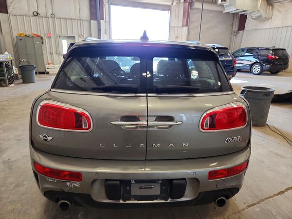 2017 MINI COOPER