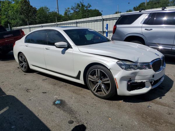 2019 BMW 750