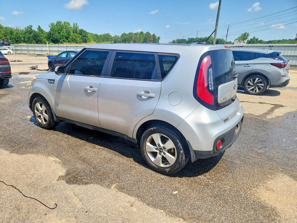 2019 KIA SOUL Base