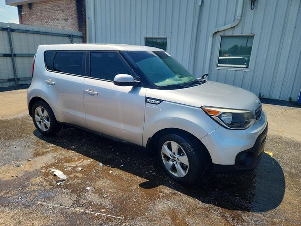 2019 KIA SOUL Base