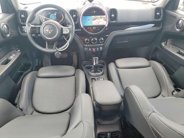 2024 MINI COOPER
