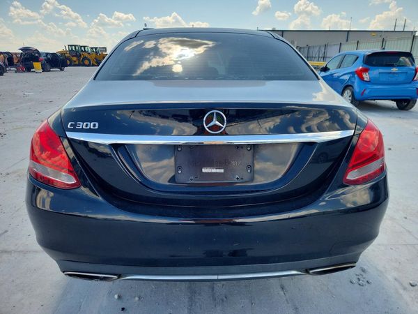 2015 MERCEDES-BENZ C