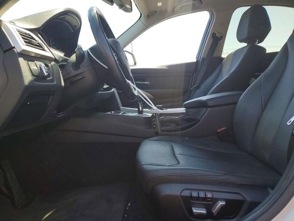 2018 BMW 320