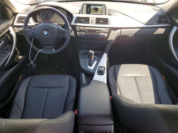 2018 BMW 320