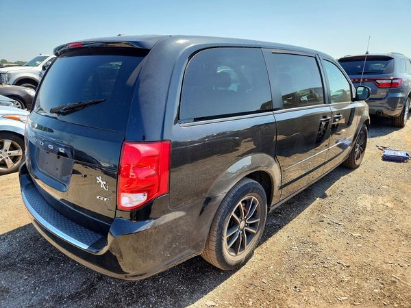 2017 DODGE GRAND CARAVAN GT