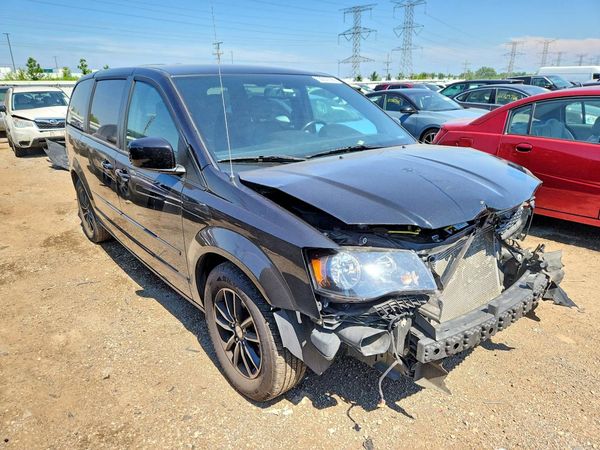 2017 DODGE GRAND CARAVAN GT