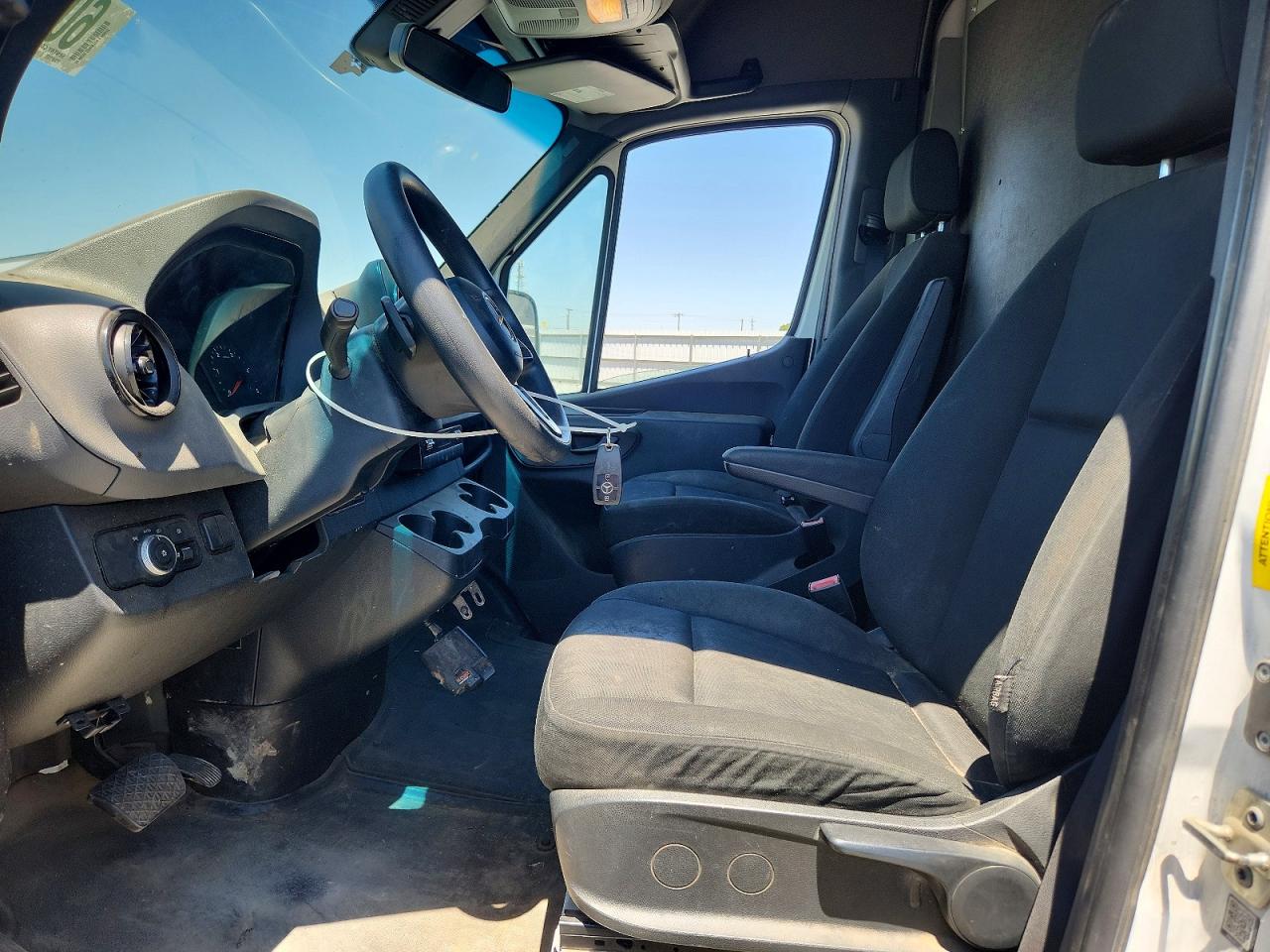 2020 MERCEDES-BENZ SPRINTER 907 (VS30)