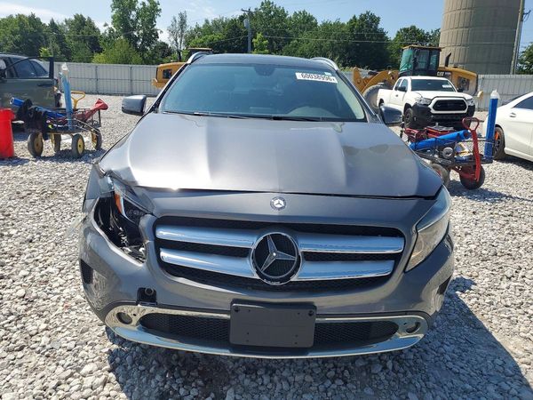 2015 MERCEDES-BENZ GLA GLA250 4-MATIC