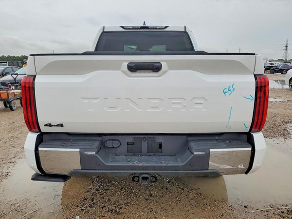 2026 TOYOTA TUNDRA