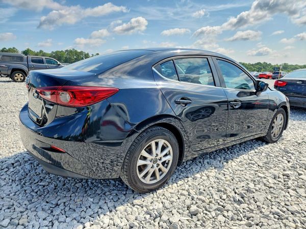 2016 MAZDA 3