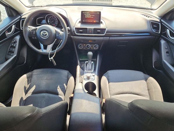 2016 MAZDA 3