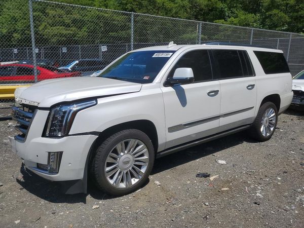 2017 CADILLAC ESCALADE ESV Platinum