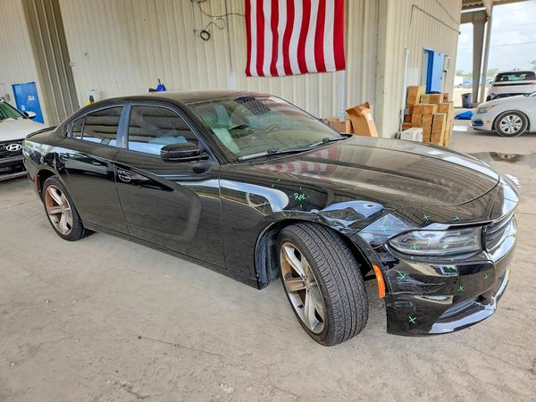 2015 DODGE CHARGER SXT