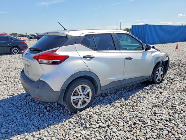 2020 NISSAN KICKS