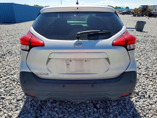 2020 NISSAN KICKS