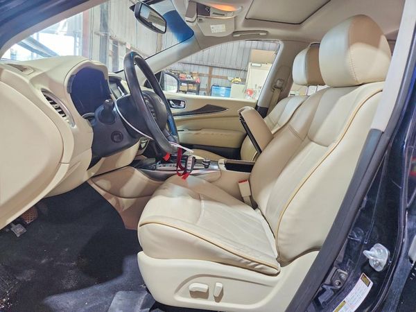 2015 INFINITI QX60