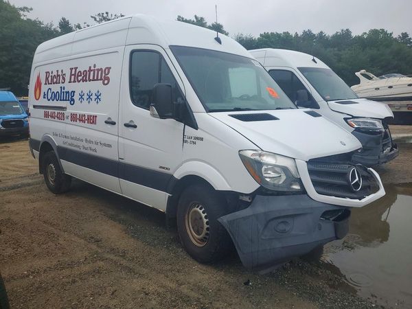 2015 MERCEDES-BENZ SPRINTER