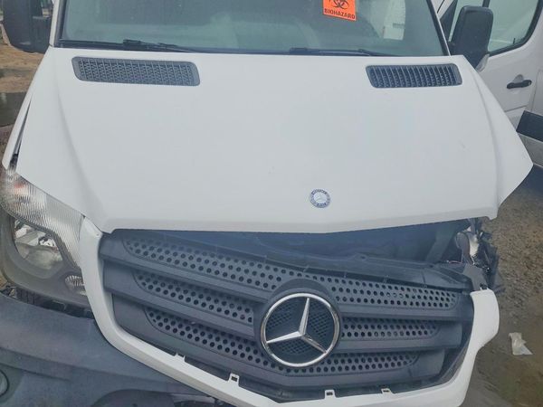 2015 MERCEDES-BENZ SPRINTER