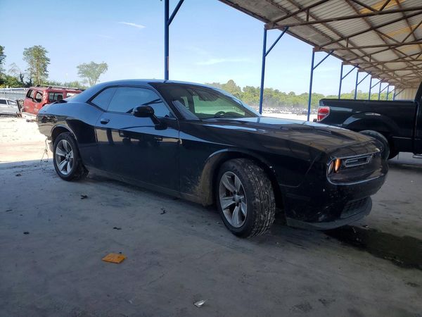 2016 DODGE CHALLENGER SXT