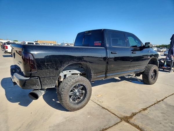2014 RAM 2500 LARAMIE CREW CAB 4X4