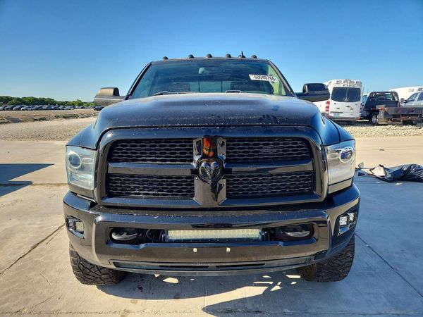 2014 RAM 2500 LARAMIE CREW CAB 4X4
