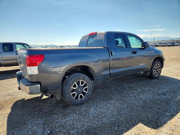 2012 TOYOTA TUNDRA SR5