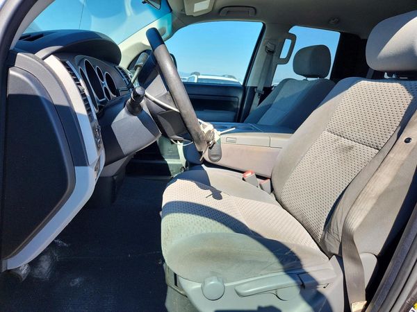 2012 TOYOTA TUNDRA SR5