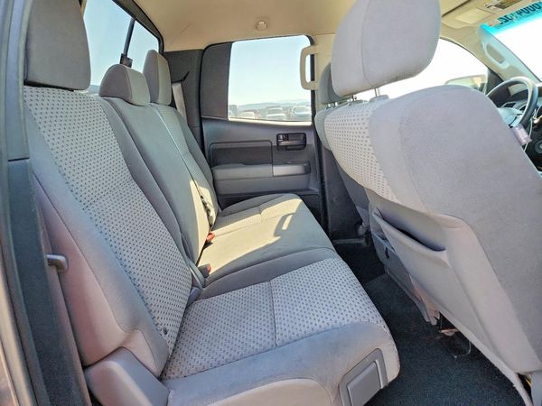 2012 TOYOTA TUNDRA SR5