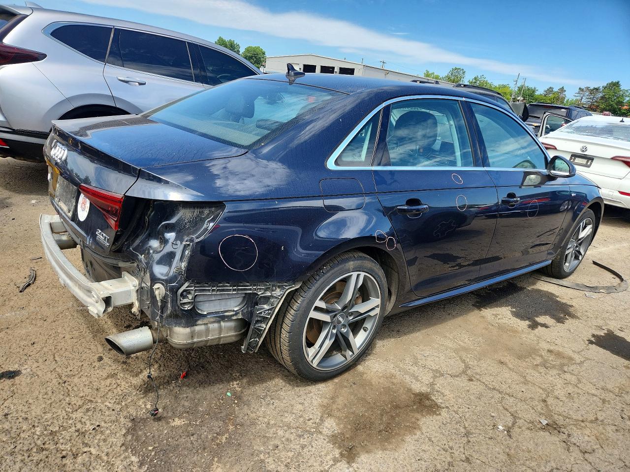 2018 AUDI A4