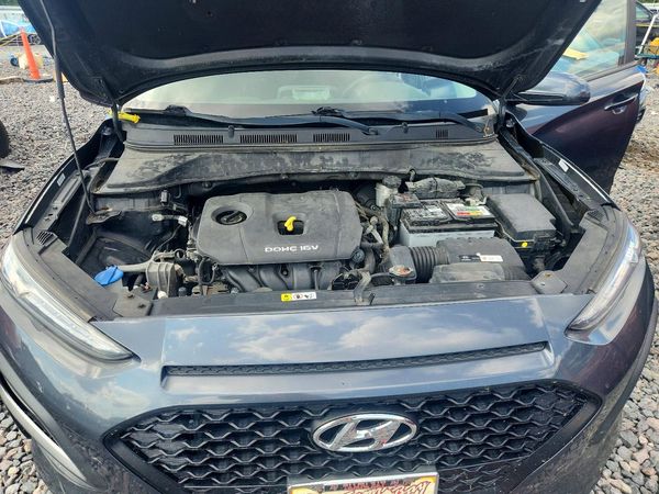 2019 HYUNDAI KONA SE